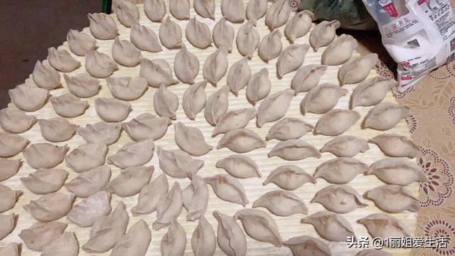 元宵節全國的習俗都一樣嗎？有沒(méi)有不吃元宵的地方？